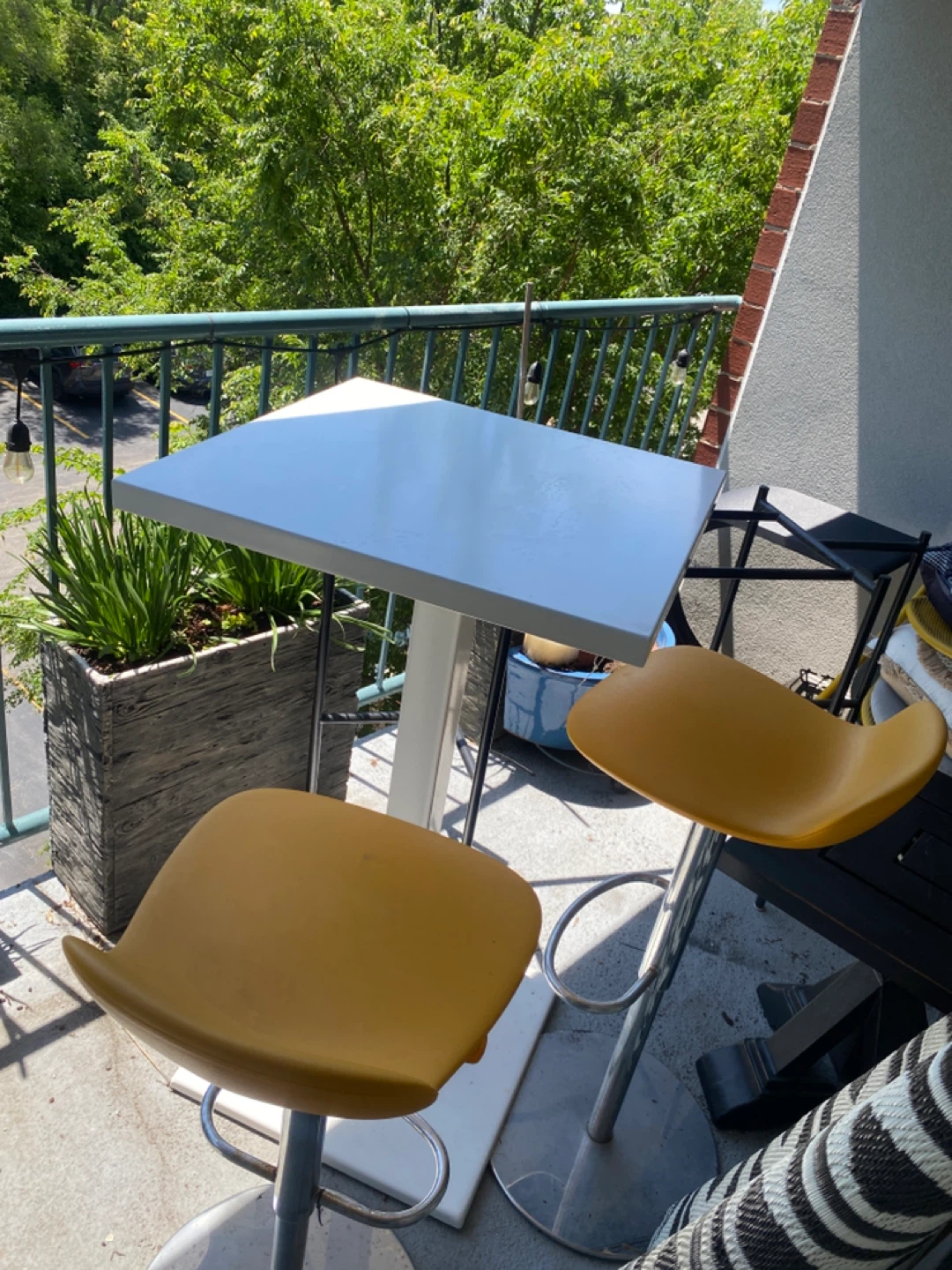 Modern White Bar Table with Yellow Stools