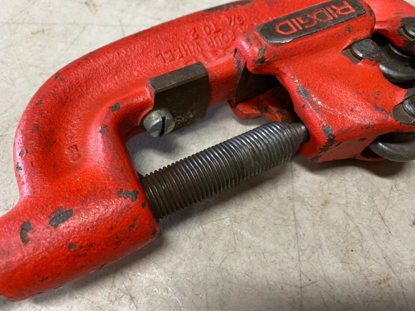 Ridgid 42-A four wheel HD pipe cutter - photo 4