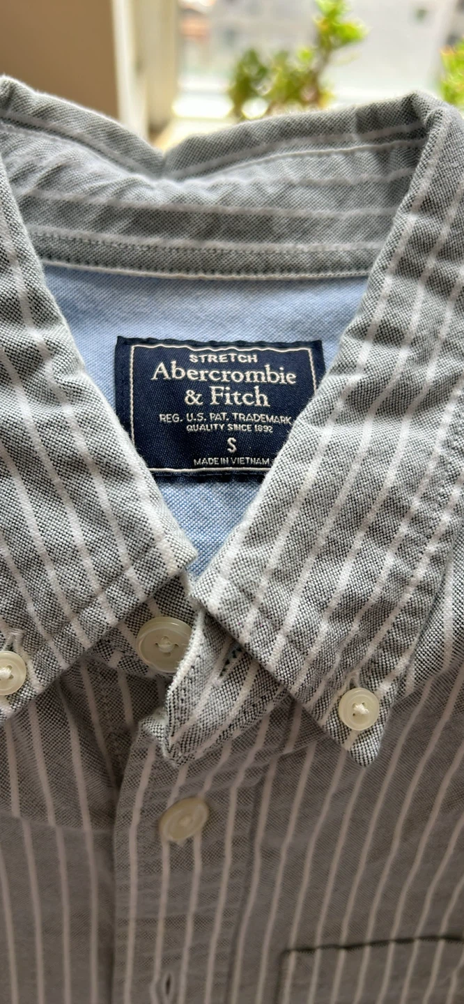 Abercrombie & Fitch Men's Striped Button-Down Shirt Size S - photo 2