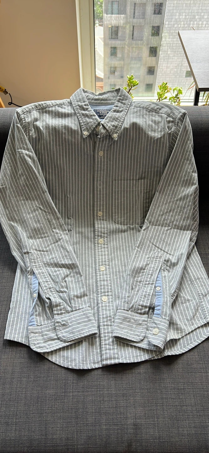 Abercrombie & Fitch Men's Striped Button-Down Shirt Size S