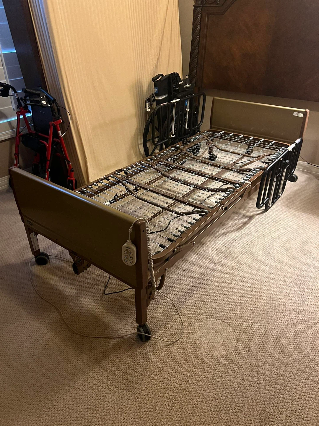 We Deliver!- Hospital Bed & Mattress for Elderly Care - photo 3