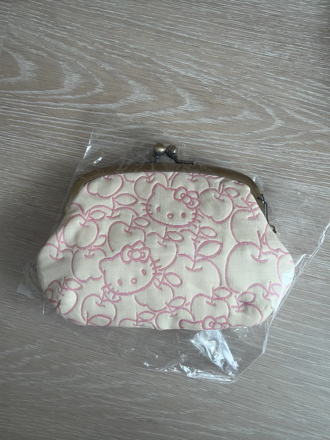 Kyoto exclusive💕Hello Kitty Coin Purse