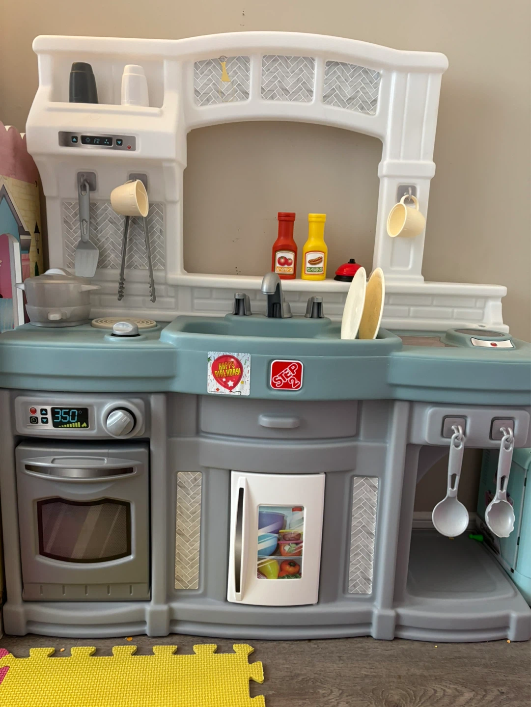 Step2 Kids Play Kitchen - photo 4