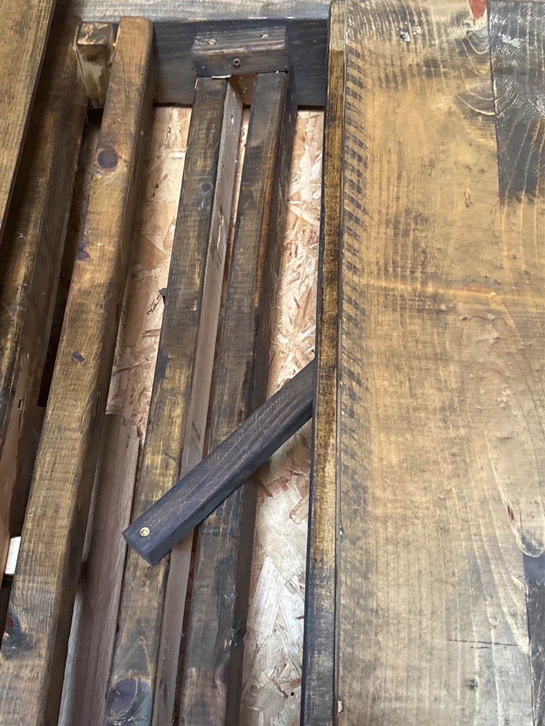 Wood backdrop used for pictures - photo 4