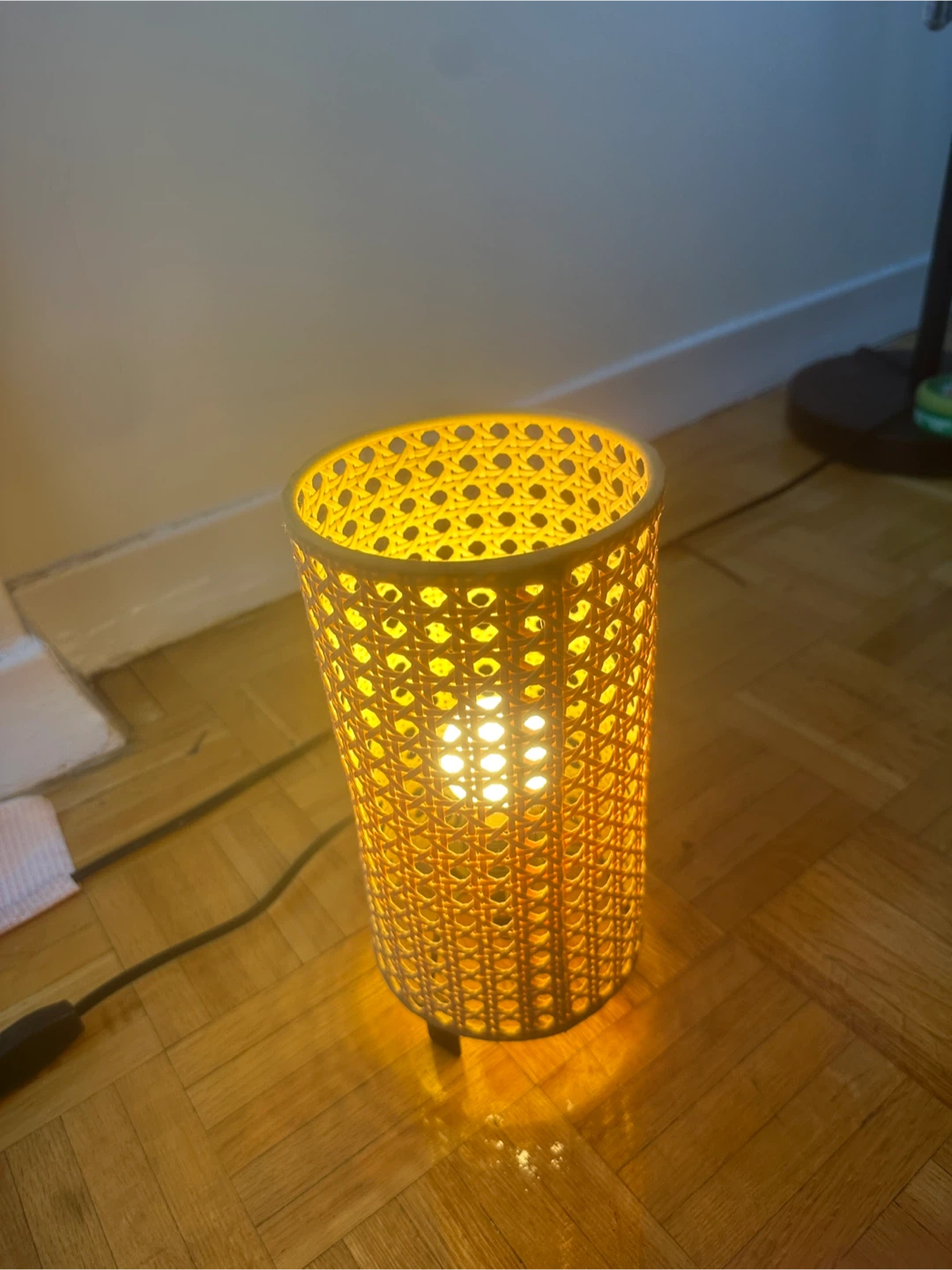 Cane Cylinder Lamp