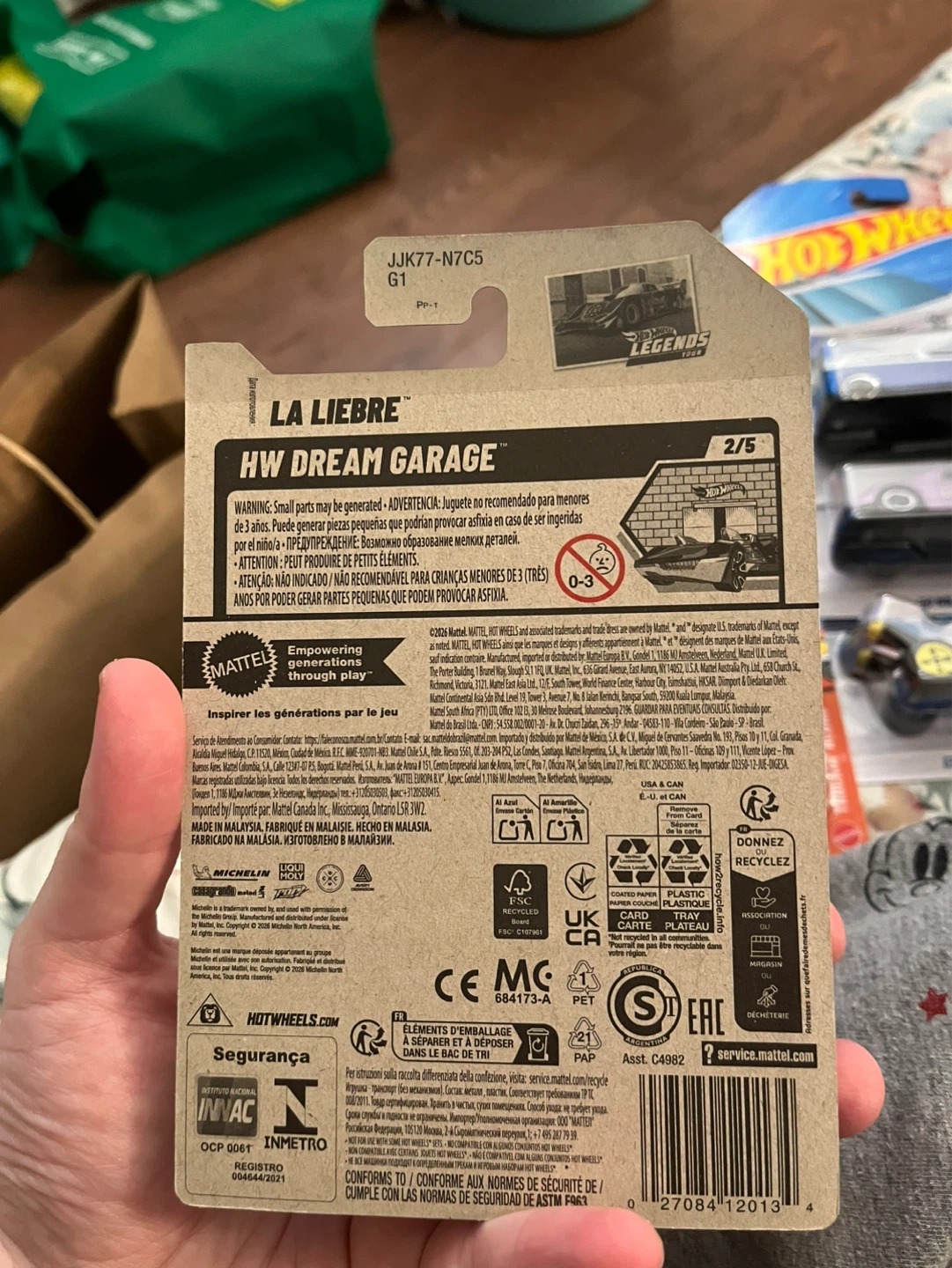 2026 Hot Wheels White LA Libre Dream Garage Legends Winner #31 - photo 3