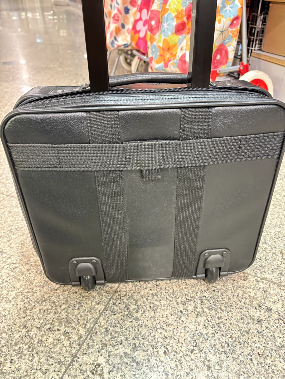 Fellowes Wheeled Computer Case - Fits 15" Laptops - photo 5