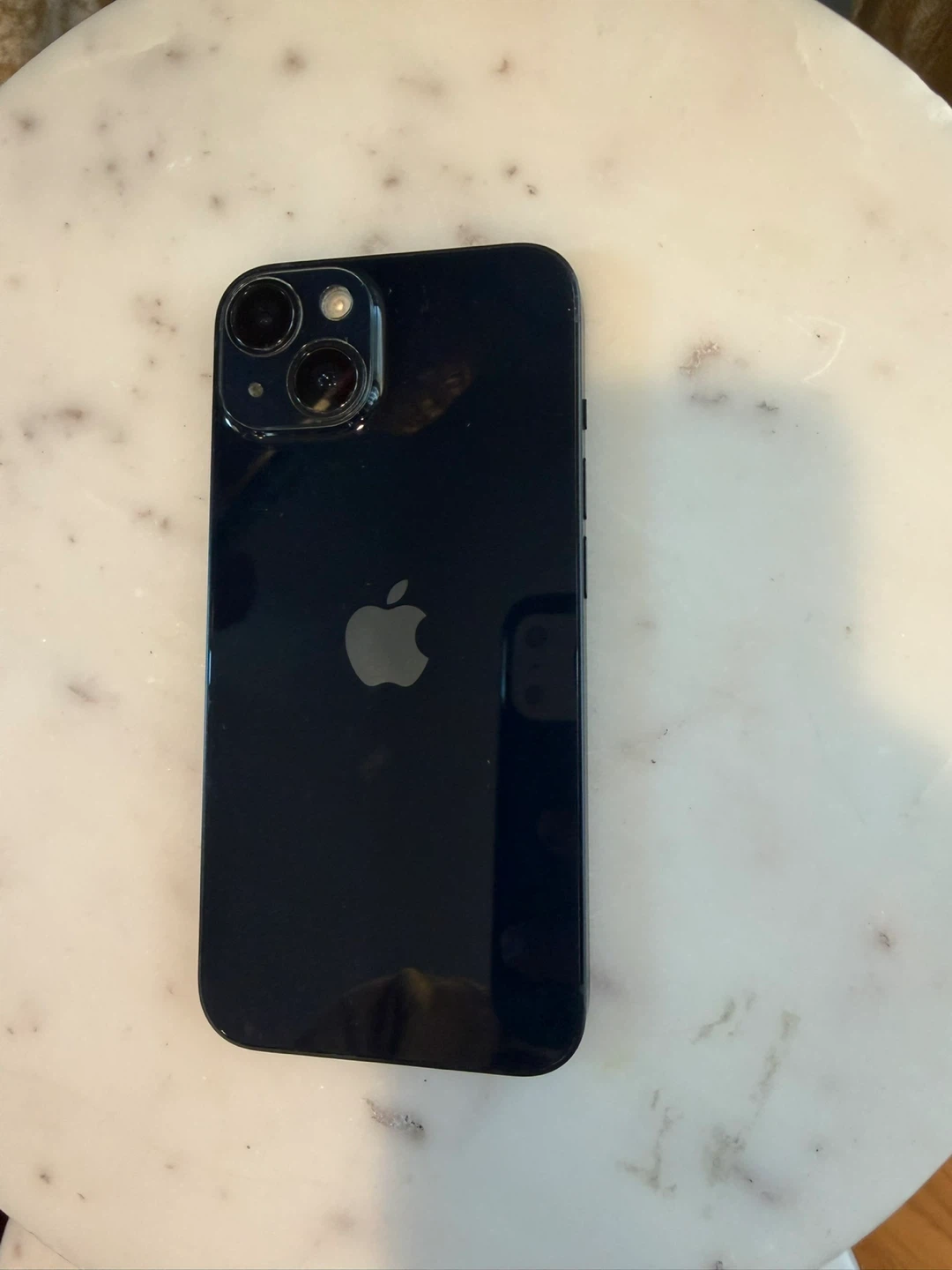 gently used Apple iPhone 14 - photo 4