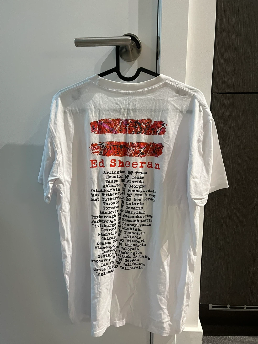 Ed Sheeran concert merch - photo 3
