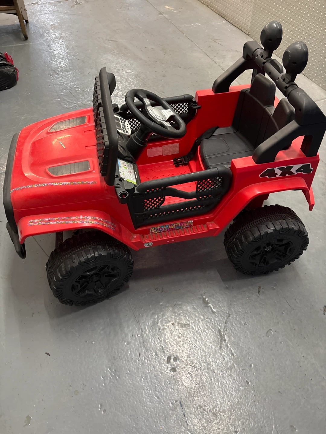 Kids Ride-On 4x4 Jeep - photo 2