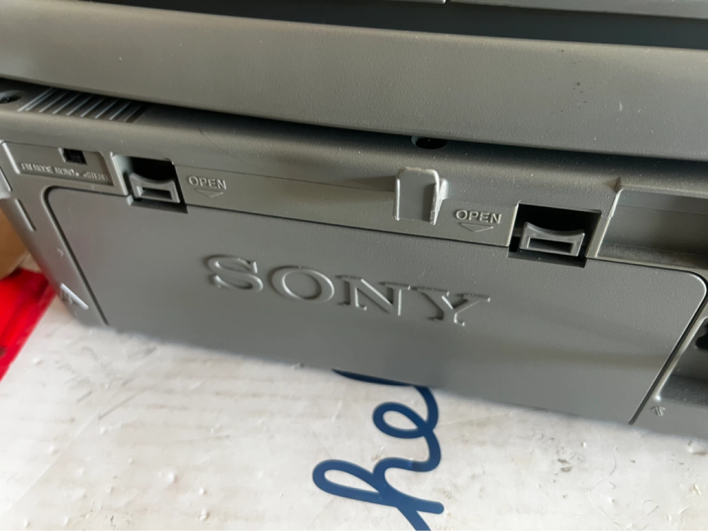 Sony CFD-V7 CD Radio Cassette-corder - photo 5