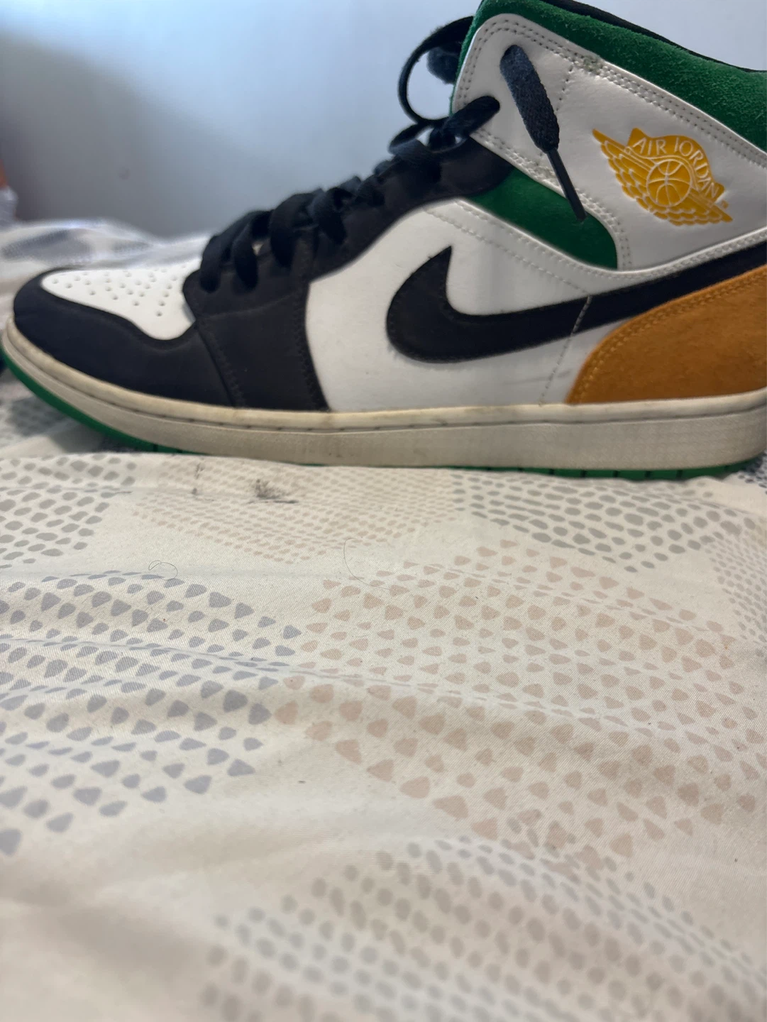 Shoes good condition