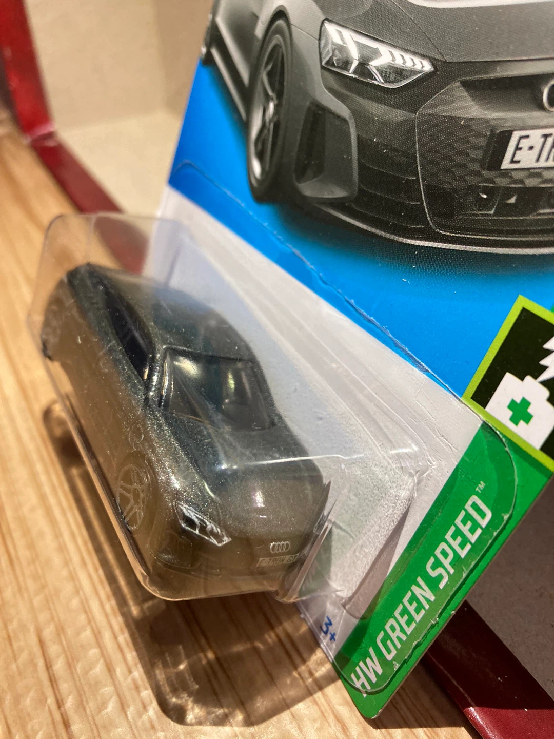 Hot Wheels / Audi RS E-Tron GT / Gray - photo 2