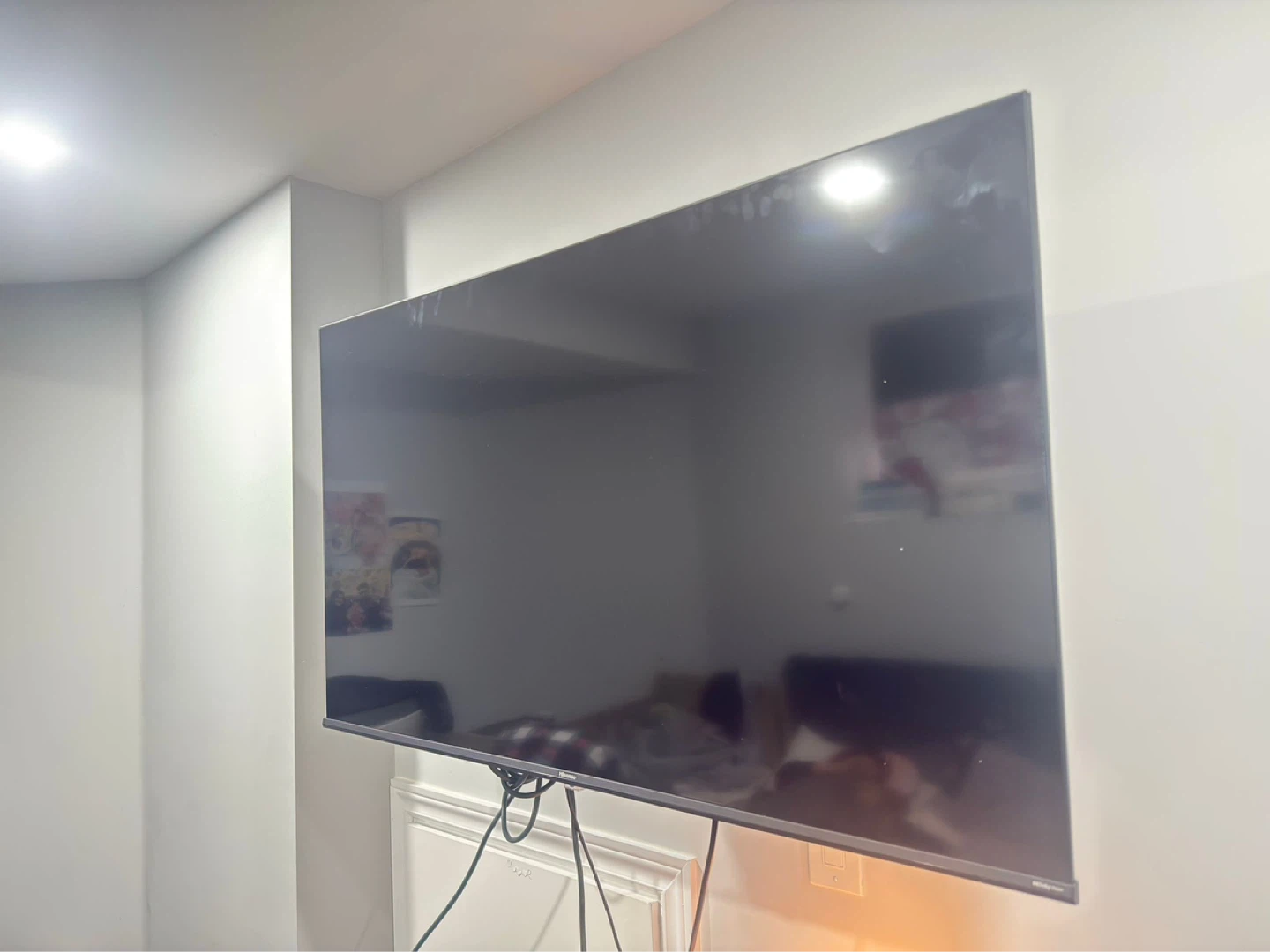 Hisense 50" QLED 4K UHD Smart TV - photo 2
