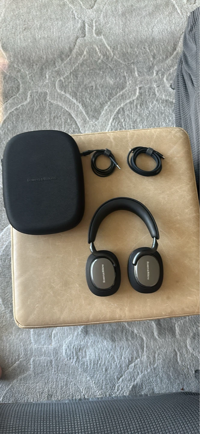 Bowers & Wilkins Px7 S2 Noise Cancelling Wireless Headphones - photo 5