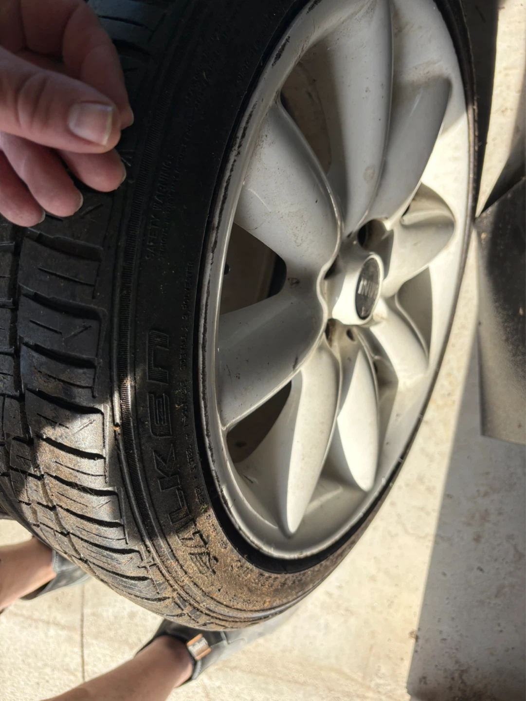 Mini Cooper White Alloy Wheel with Tire