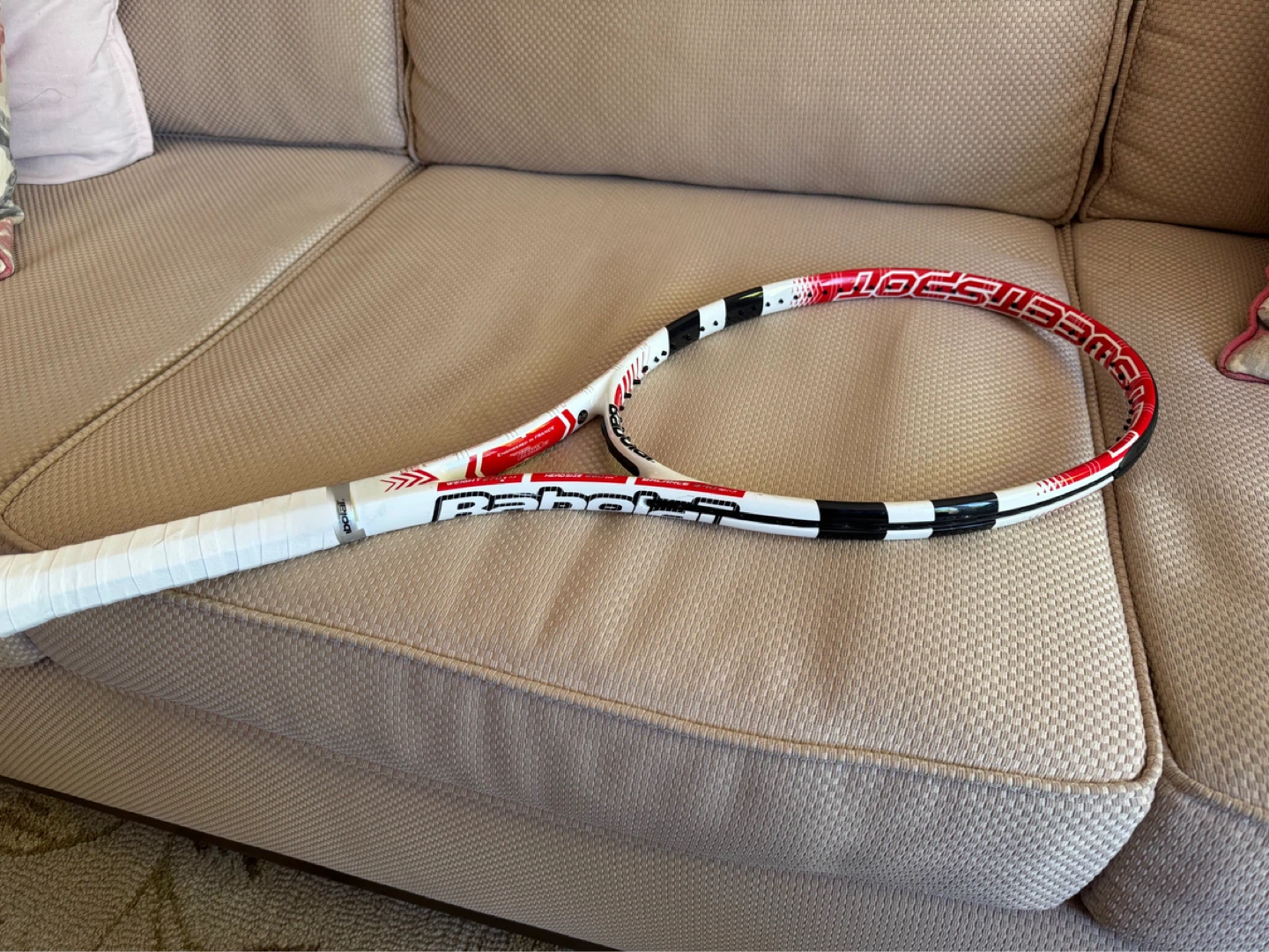The Babolat Boost 102 same series as Boost Aero or Boost Strike