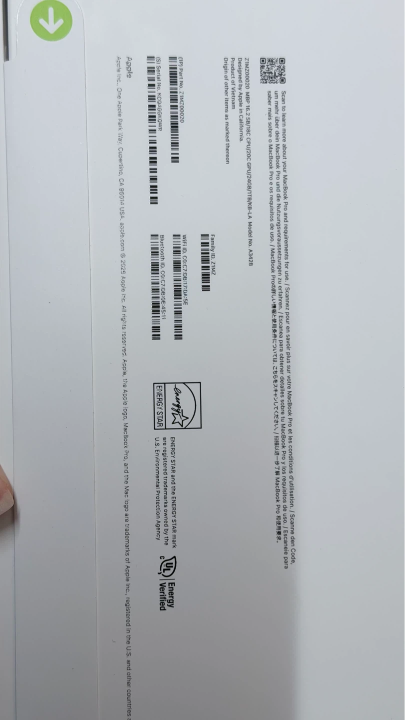 Apple MacBook Pro 16-inch - photo 4