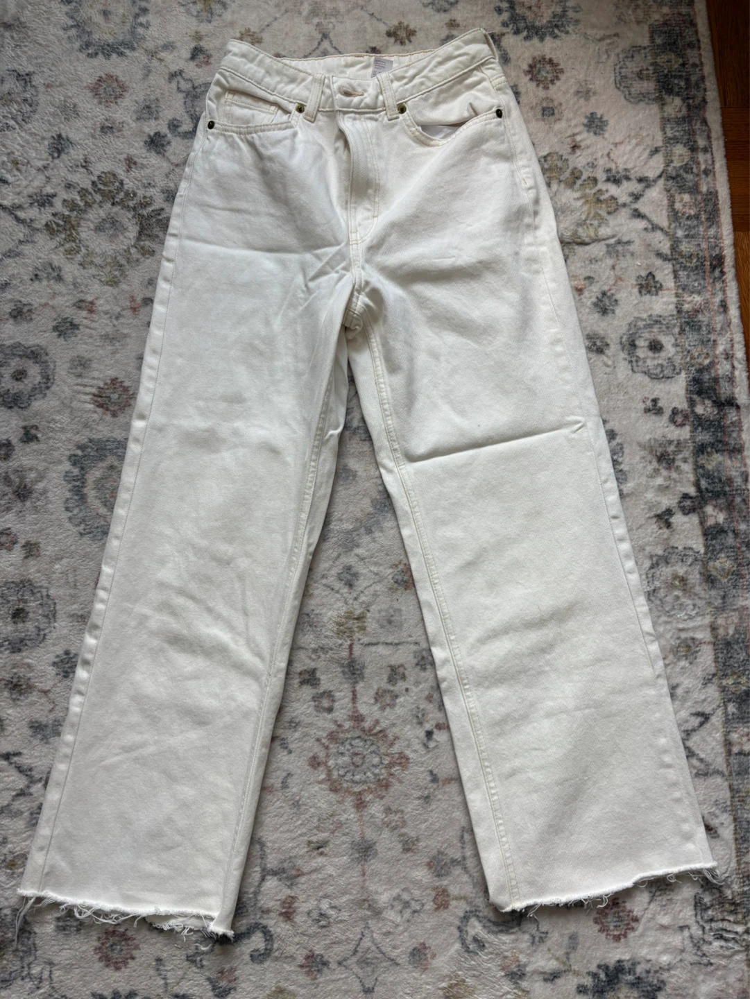 H&M Divided White Wide Leg Jeans - Size 2