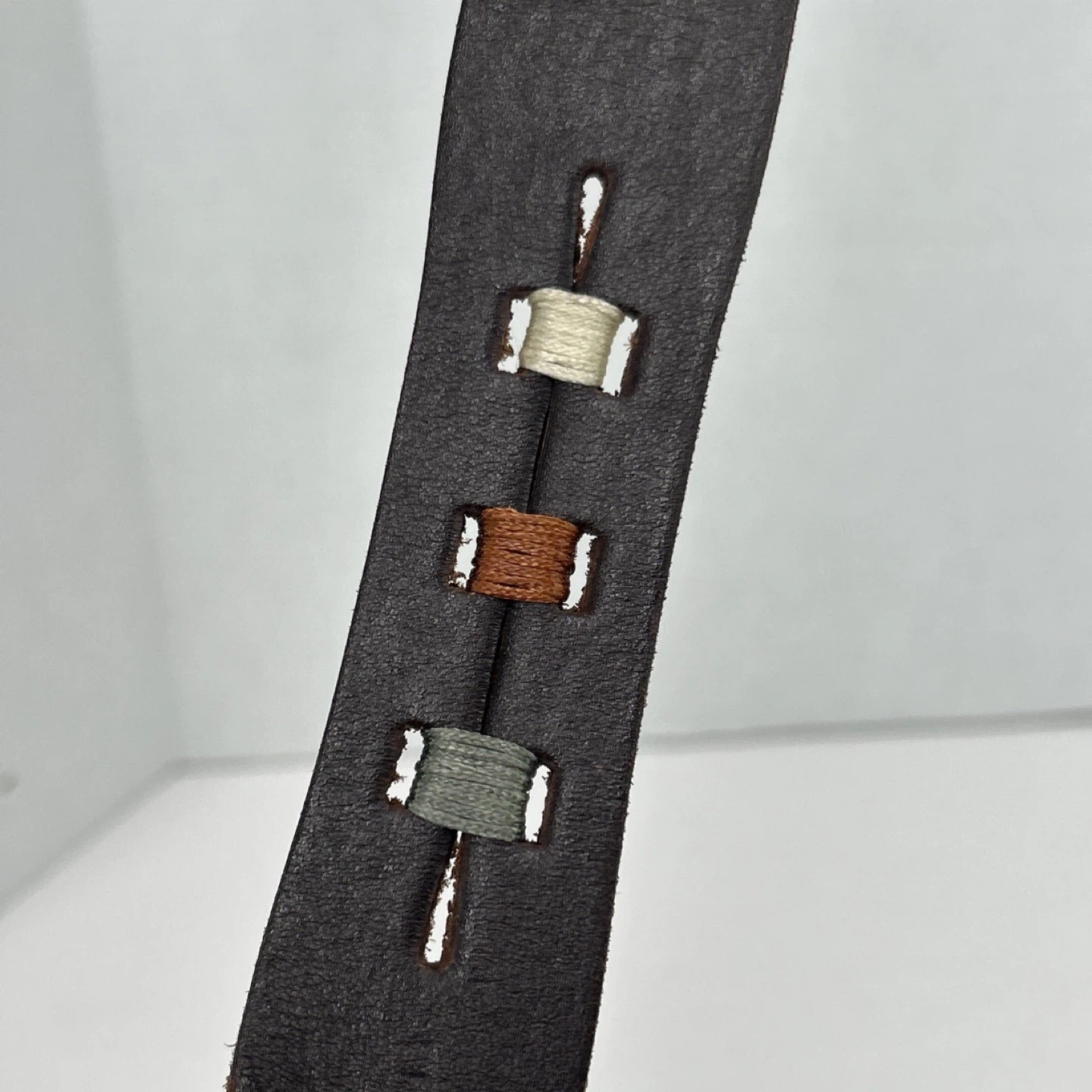 True Religion Brown Leather Belt Size 32 - photo 4