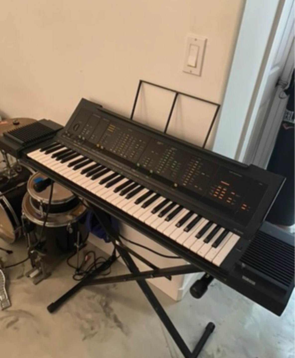 Yamaha PSR-48 Keyboard - photo 2