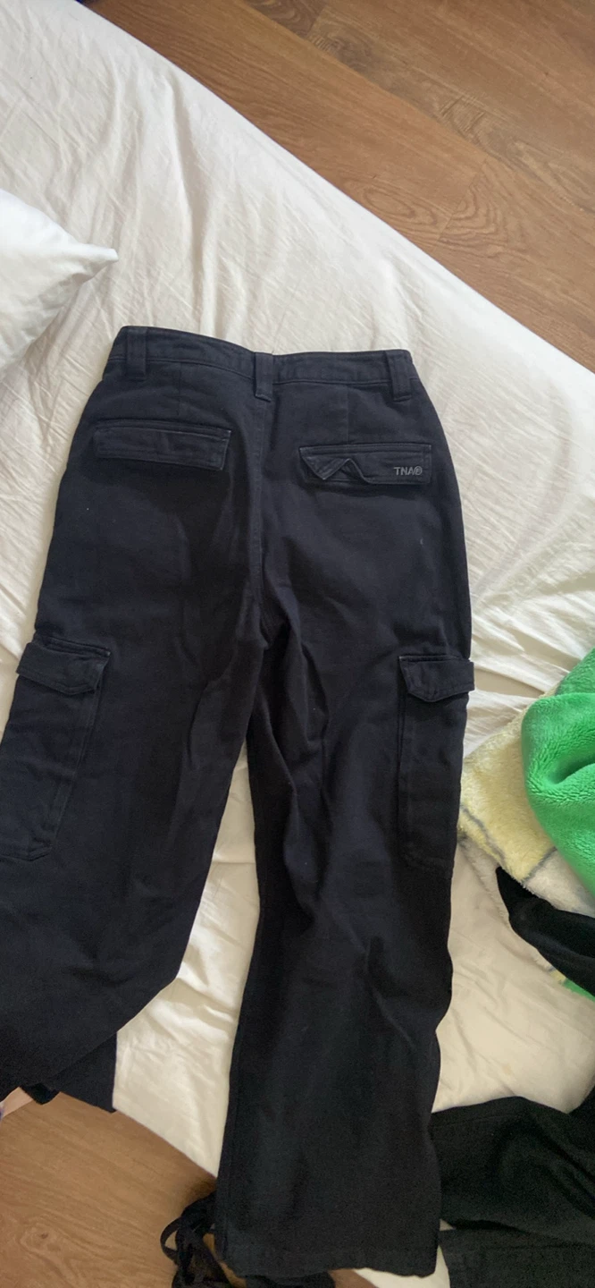 Women’s 3 Black Cargo Pants - photo 2