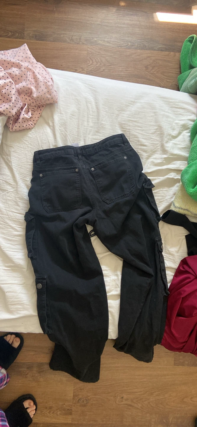 Women’s 3 Black Cargo Pants - photo 4