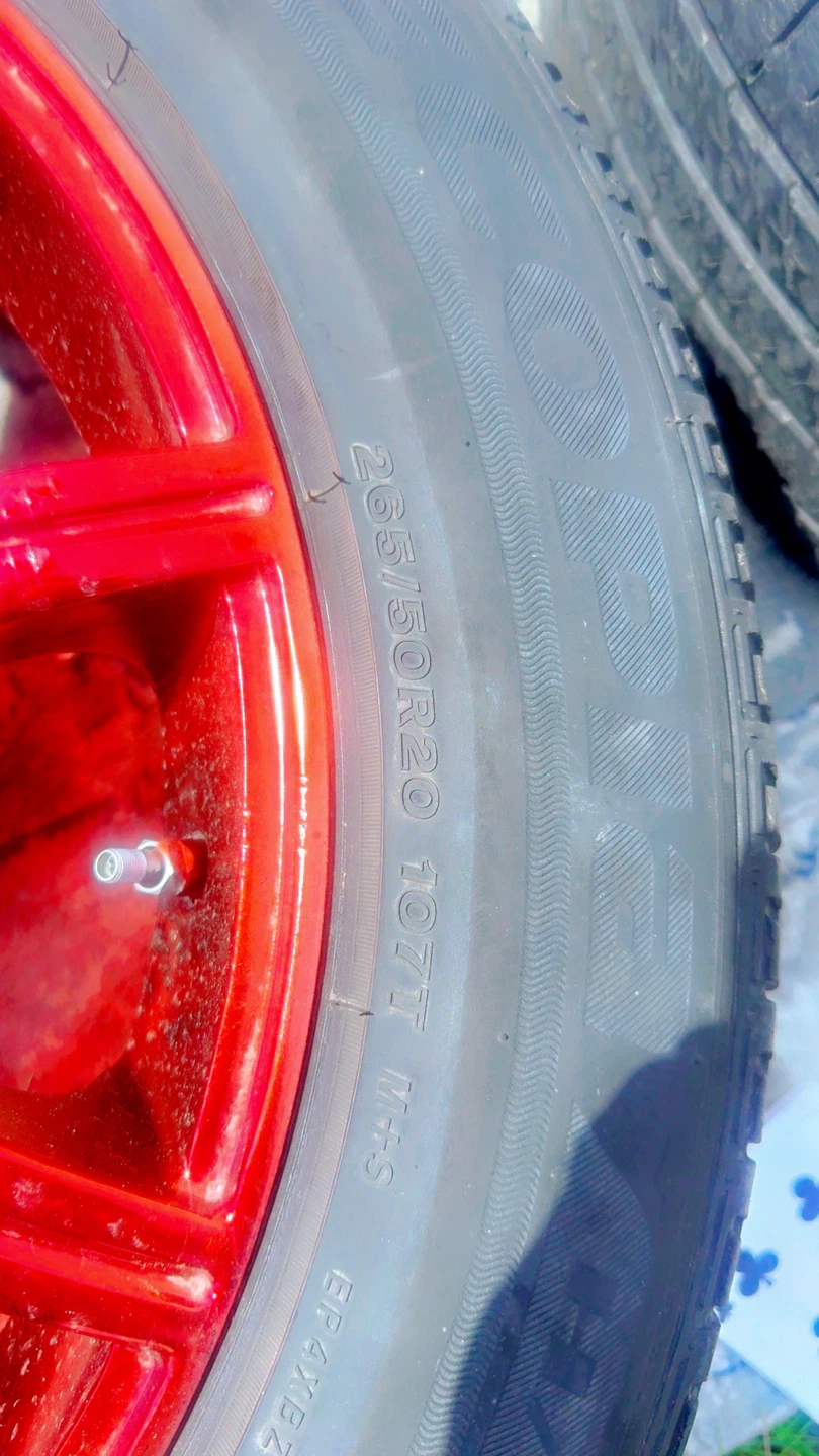 Set of 4 Red Rims and Tires - 265/50R20 - photo 4