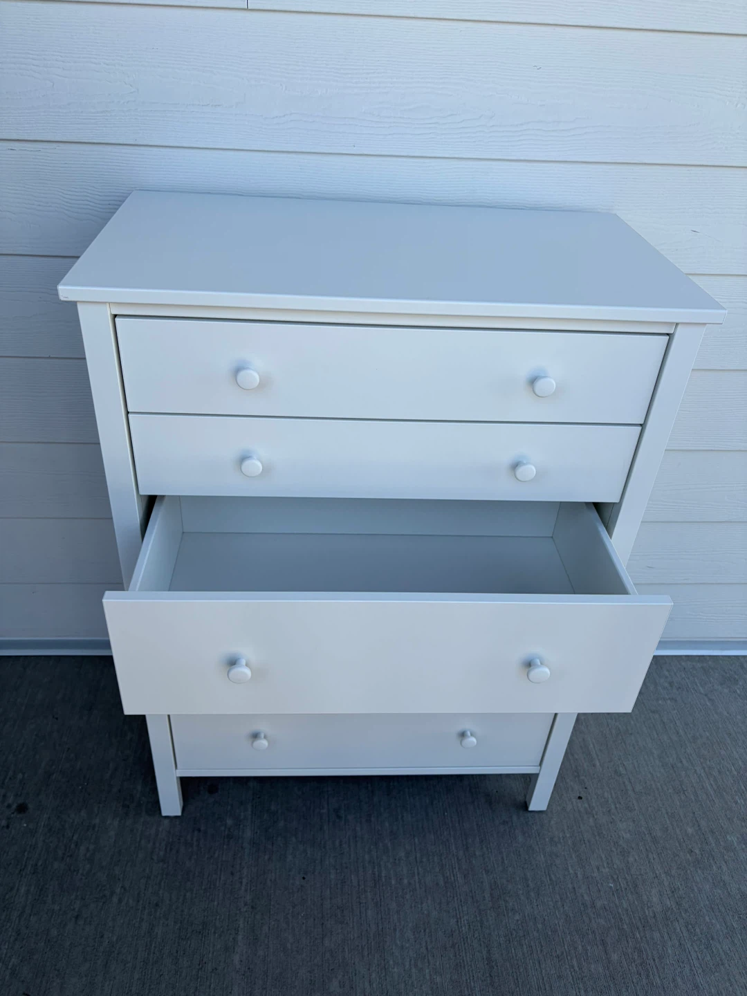 IKEA KILBERGET white dresser with 5 drawers - photo 4