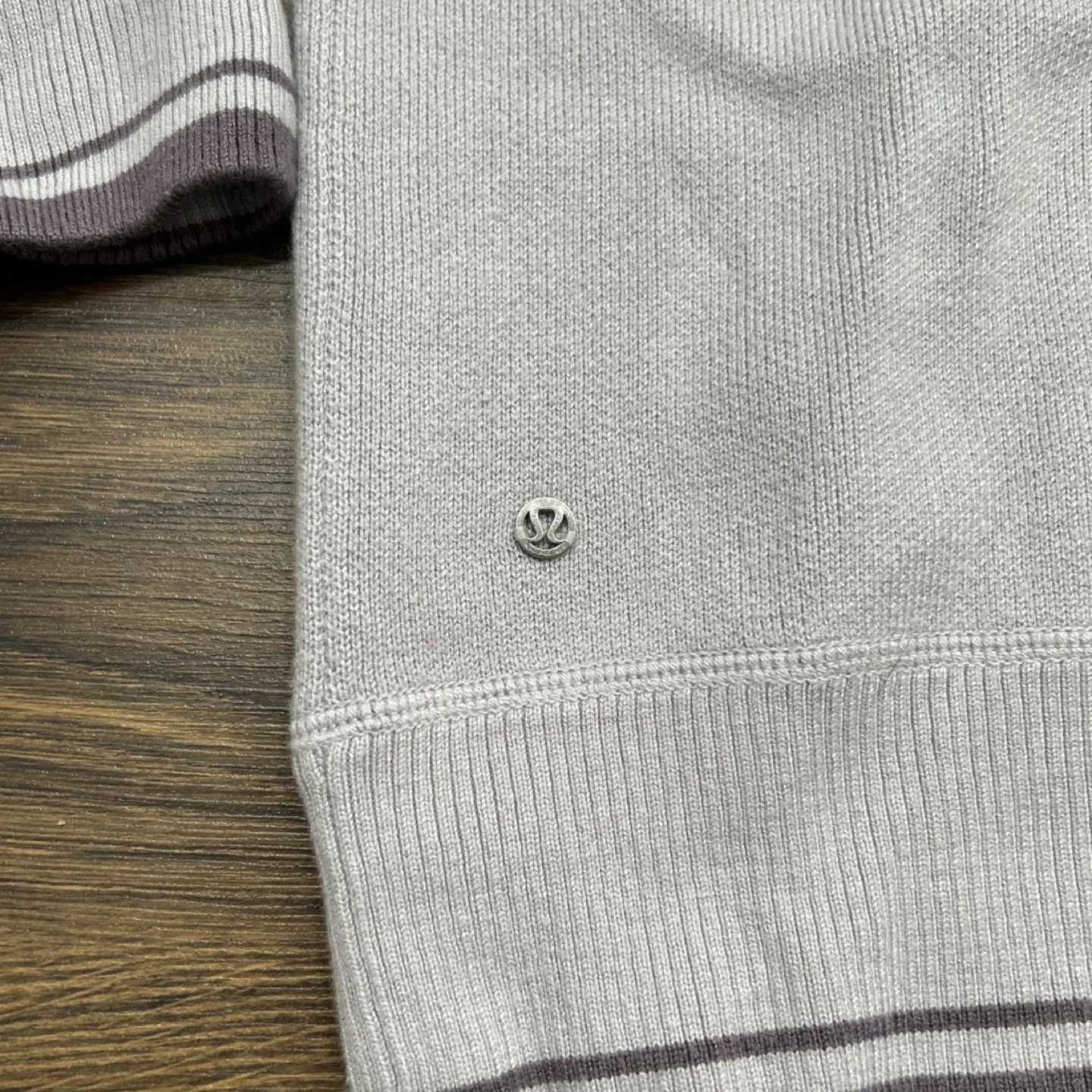 Lululemon Grey Knit Hoodie S/M - photo 4