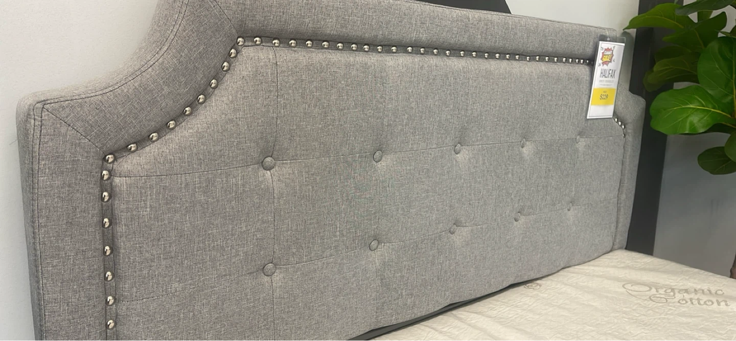 🛏️ FLOOR MODEL CLEARANCE DEAL – ONLY $229! 🔥 - photo 4