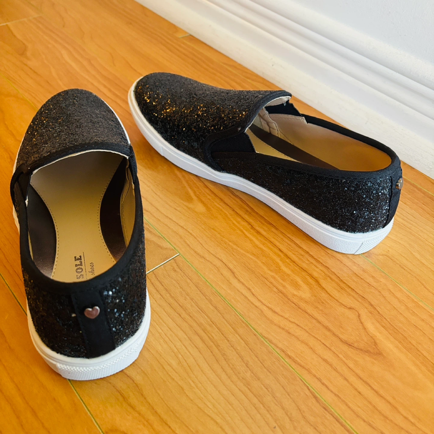 *New* $80 FEVERSOLE Black Glitter Slip-On Sneakers - photo 3