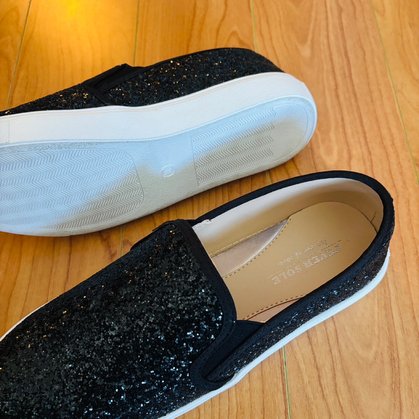 *New* $80 FEVERSOLE Black Glitter Slip-On Sneakers - photo 4