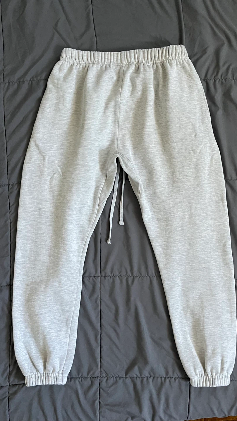 ESSENTIALS Fear of God Sweatpants - Grey - Size S - photo 2