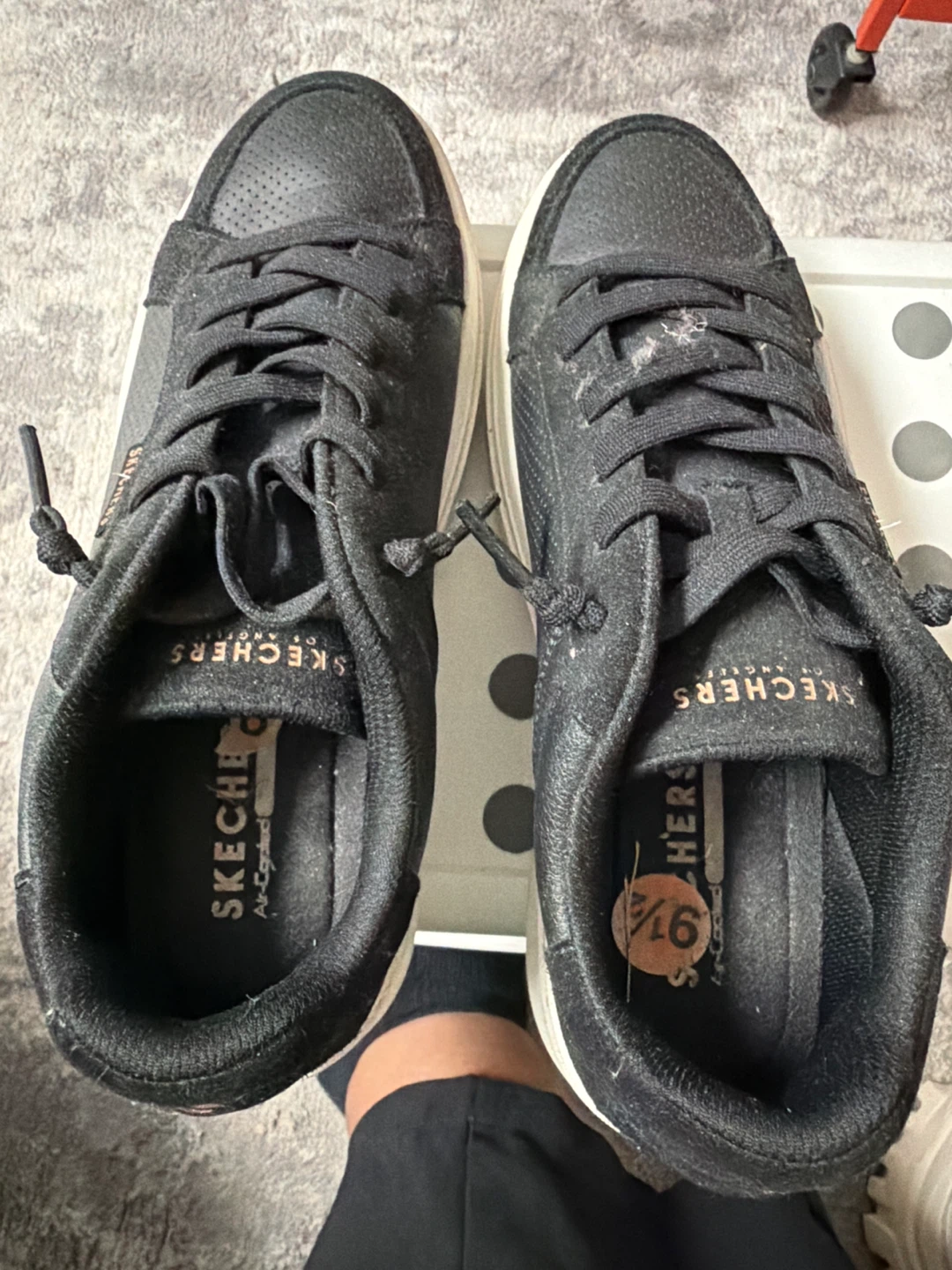 Skechers Women's Black Sneakers Size 9.5