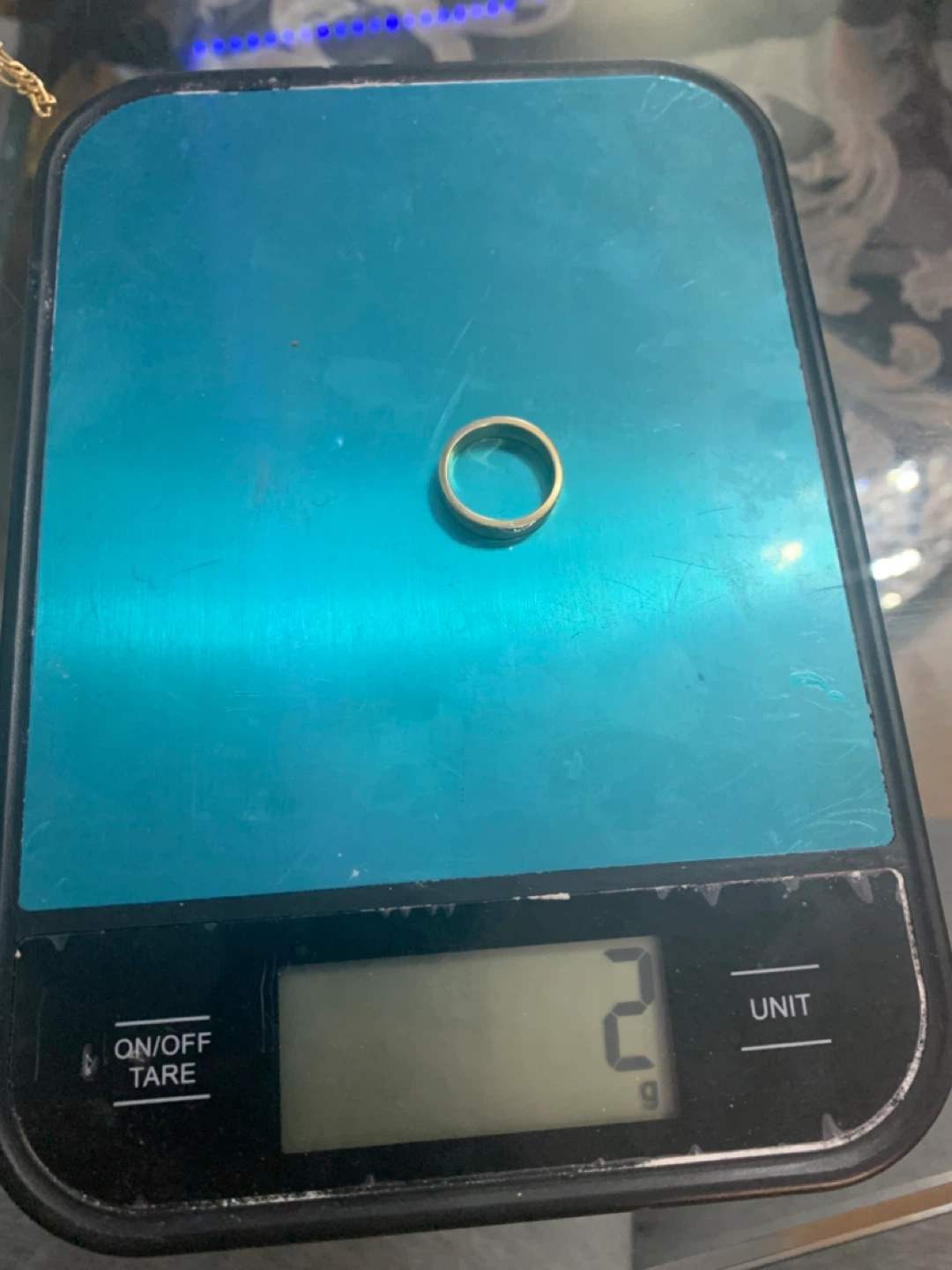 18k Gold Band Ring stamp 750