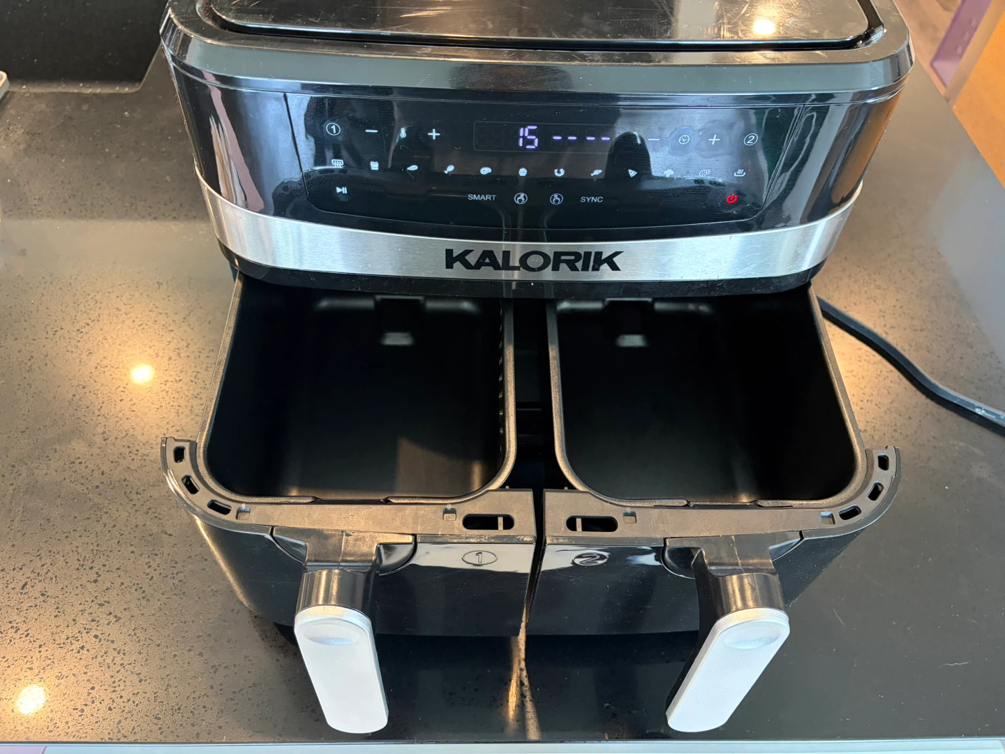 KALORIK digital air fryer 10 Quart dual basket