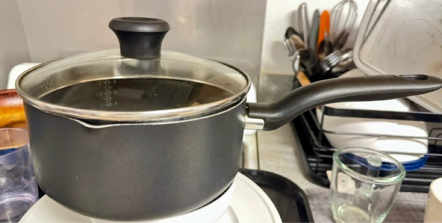 2 Tefal cooking pots