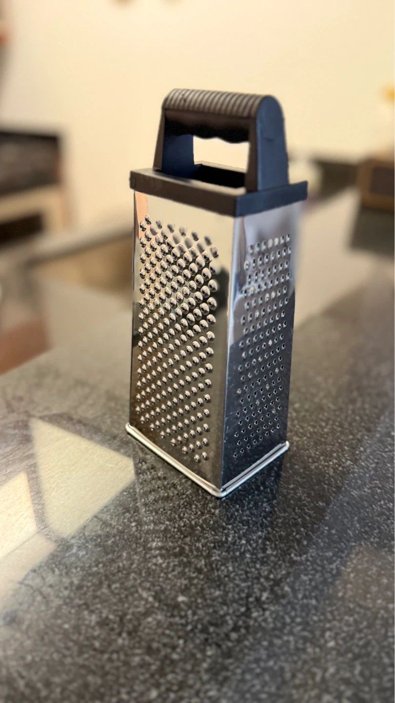 Standing Cheese Grater with Handle