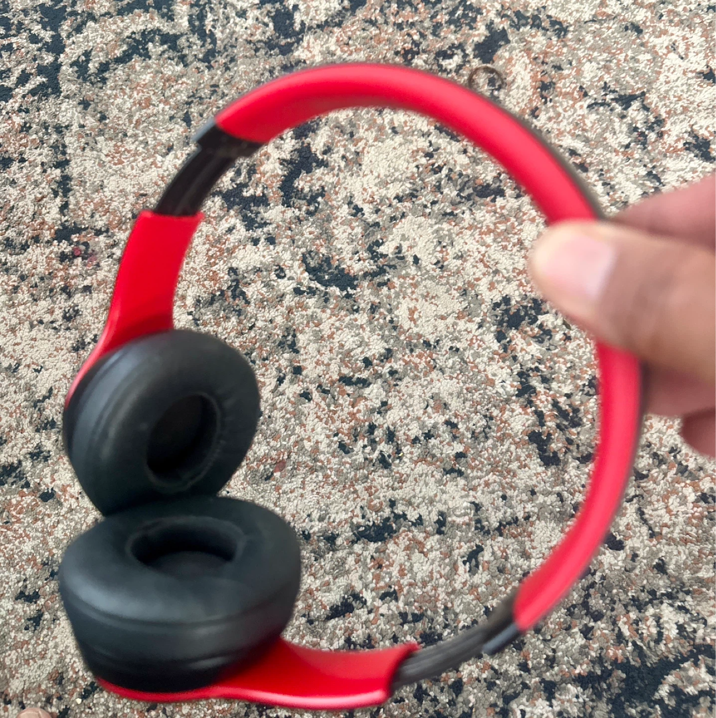 Beats Solo3 Wireless On-Ear Headphones - Red - photo 3