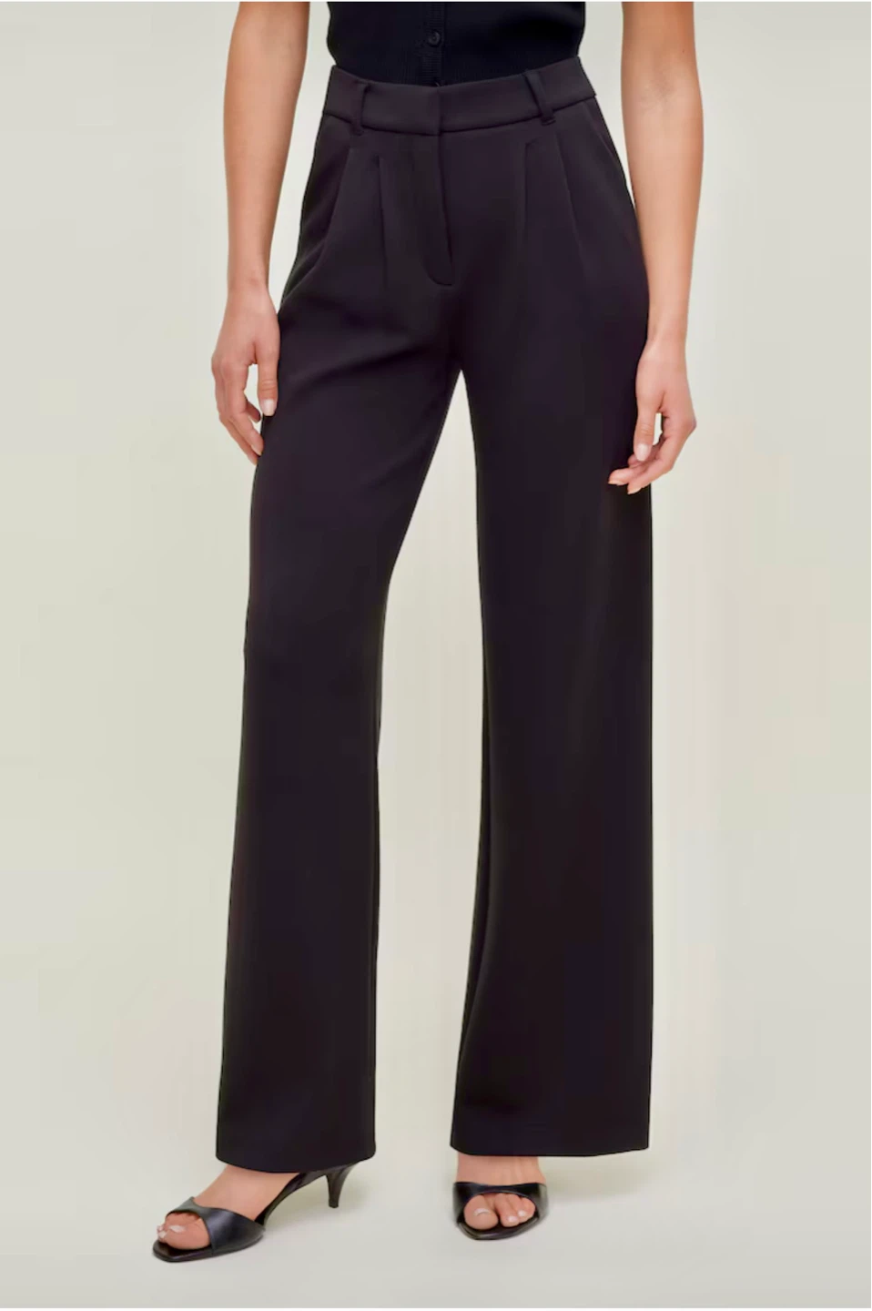 Dynamite Alex Knit Trouser – NWT – Medium – Jet Black