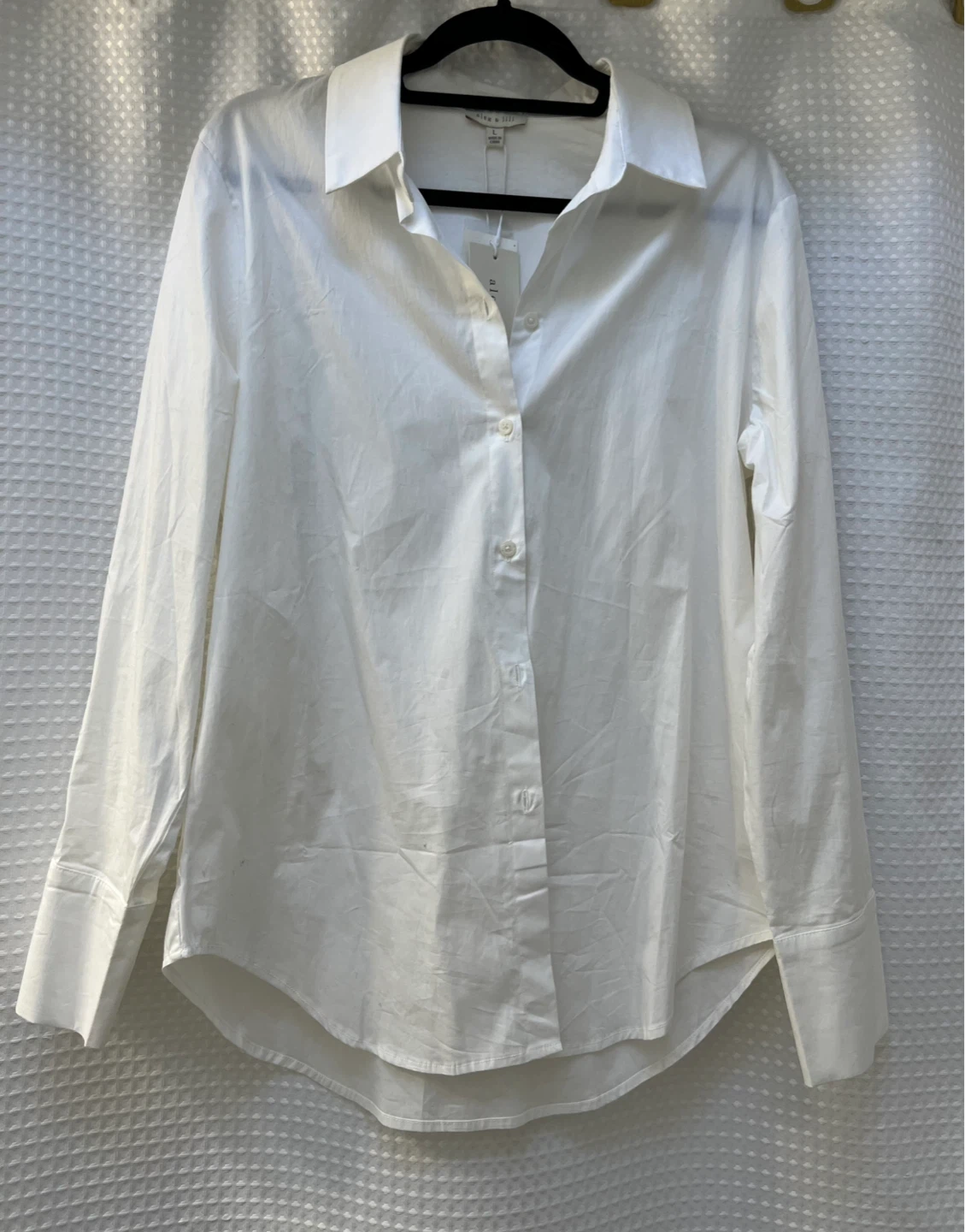 Alex & Lili White Button-Up Shirt