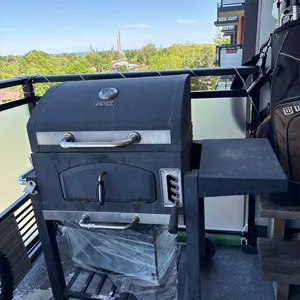 Charcoal BBQ with Thermometer