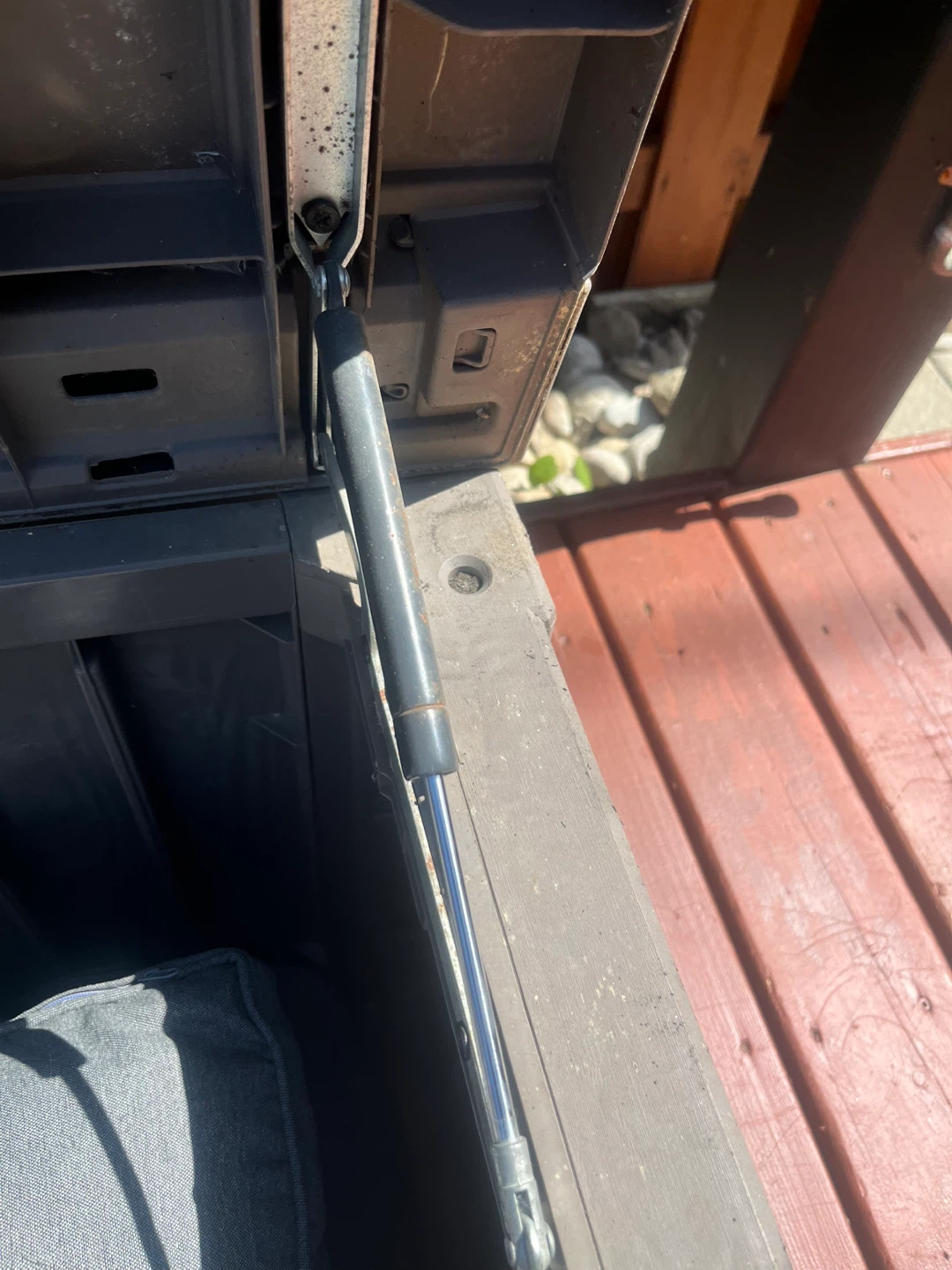 Deck Box Storage Chest - photo 5