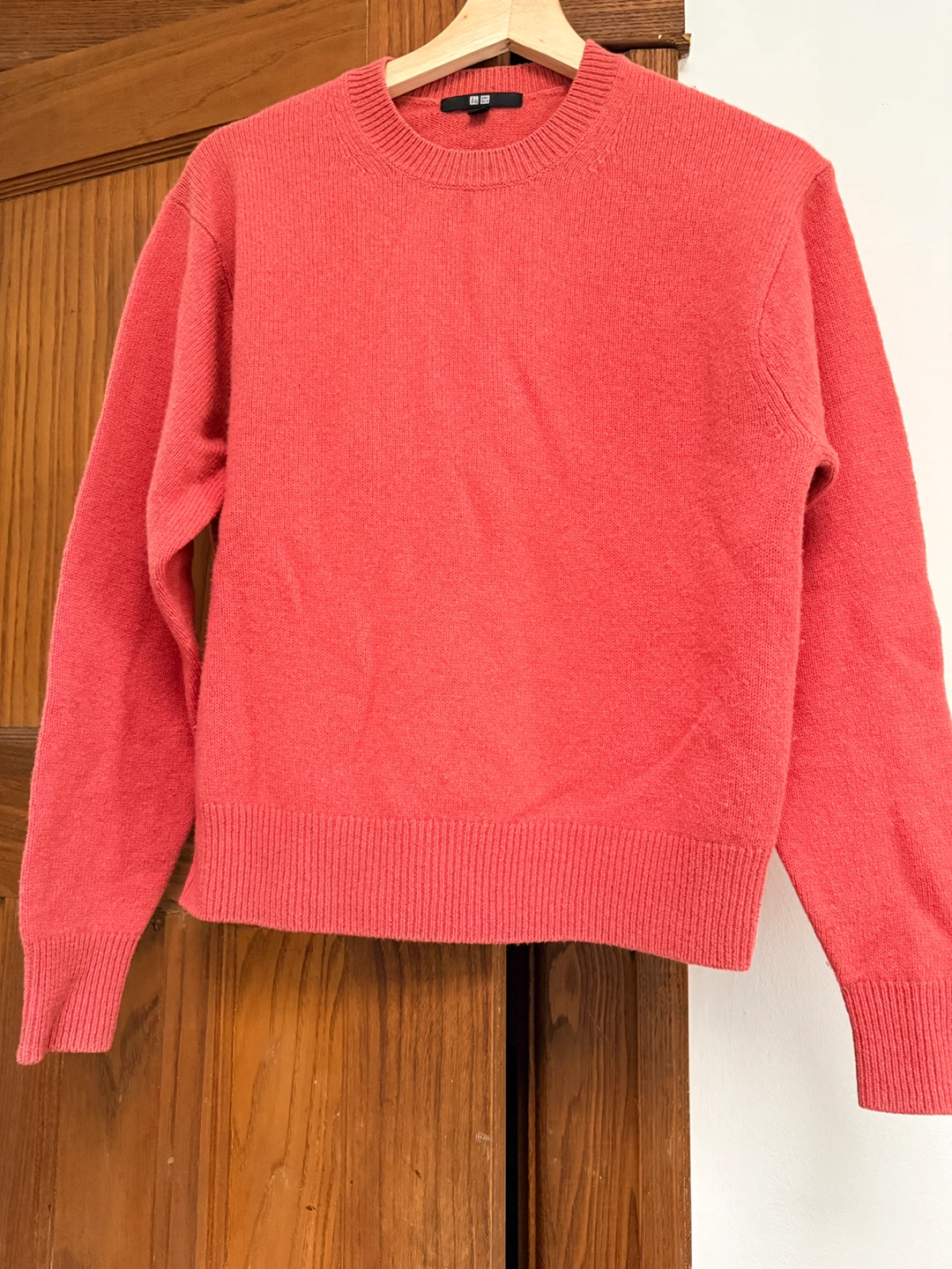Uniqlo Wool Crewneck Sweater - Coral XS