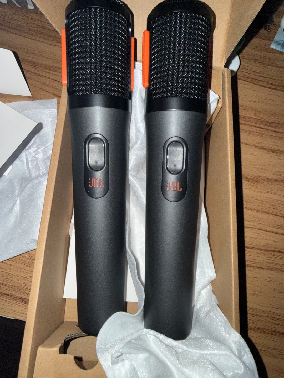 JBL PARTYBOX WIRELESS MIC - photo 3