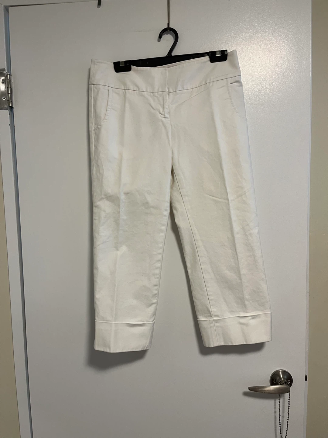 MGXX White Capris Size 38