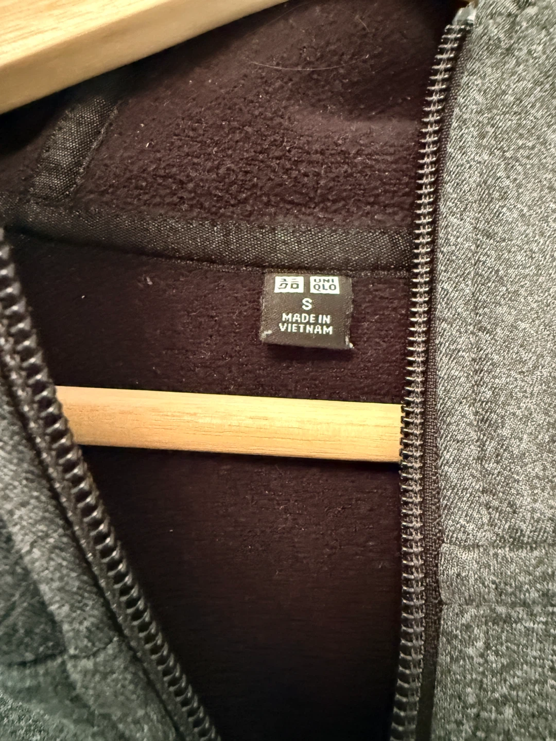 Uniqlo Grey Fleece Lined Hooded Jacket - Small - photo 2