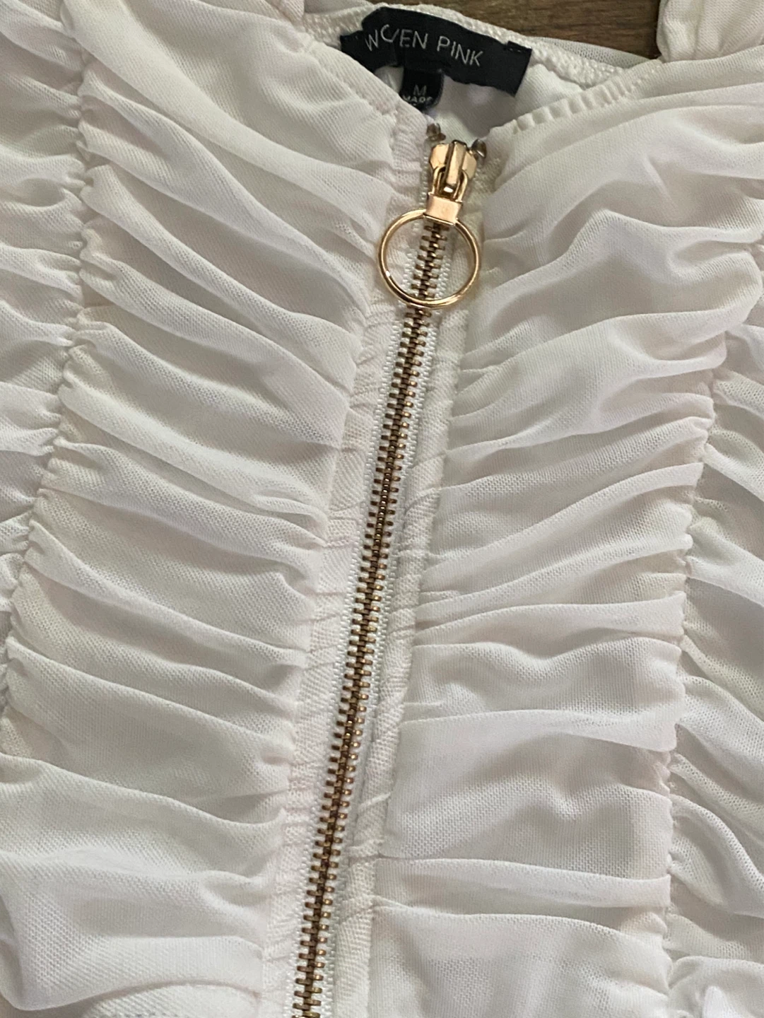 Woven Pink Ruched Crop White Top, Size S/M - photo 4