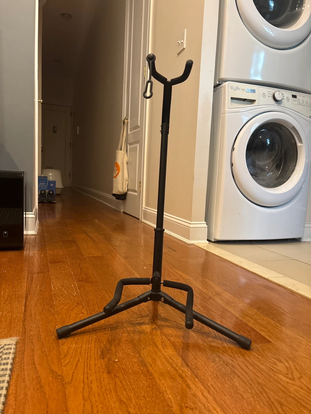 Black Folding Guitar Stand